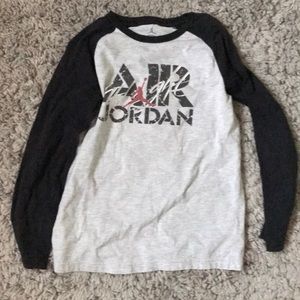 boys jordan long sleeve shirt